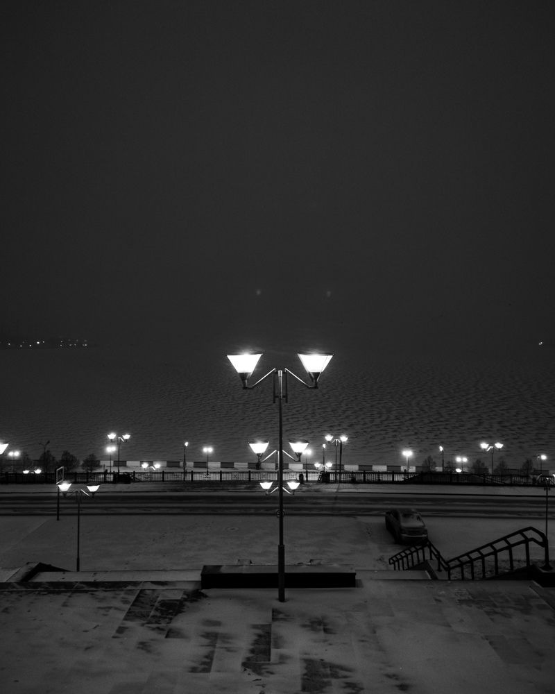 Фотография автора романов олег