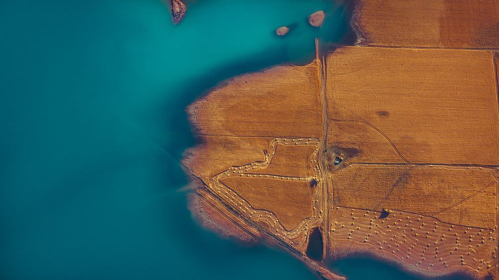 Photograph by iamrawareus