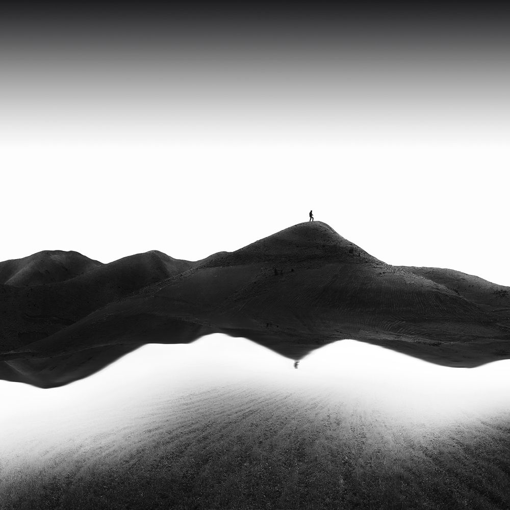 Photograph by Mohammad Dadsetan