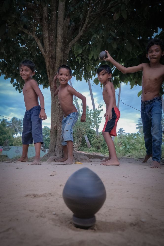 Traditional Gasing
