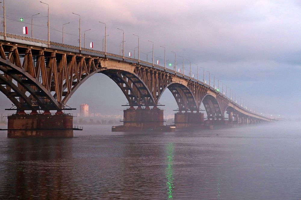 Саратовский мост на закате