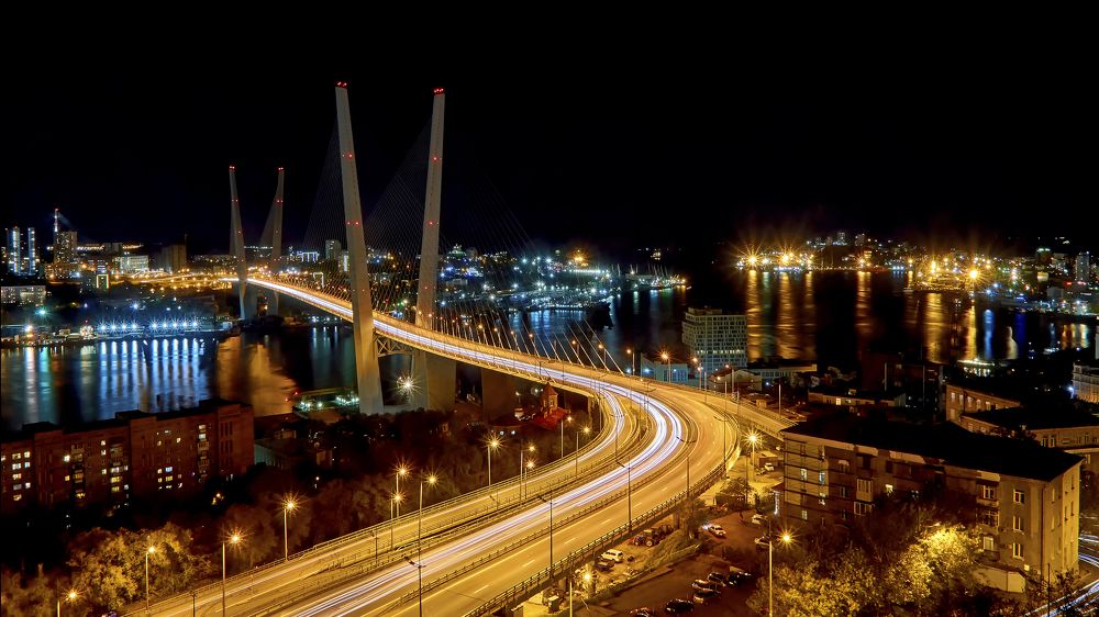 ,,Золотой мост