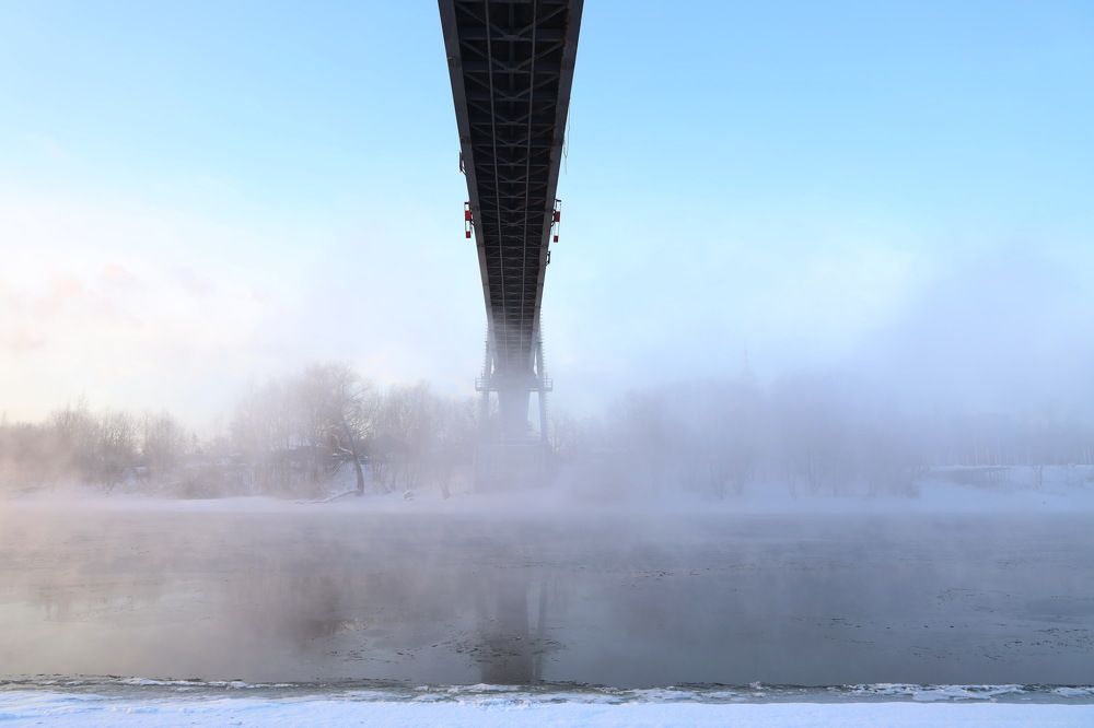 Туман под мостом