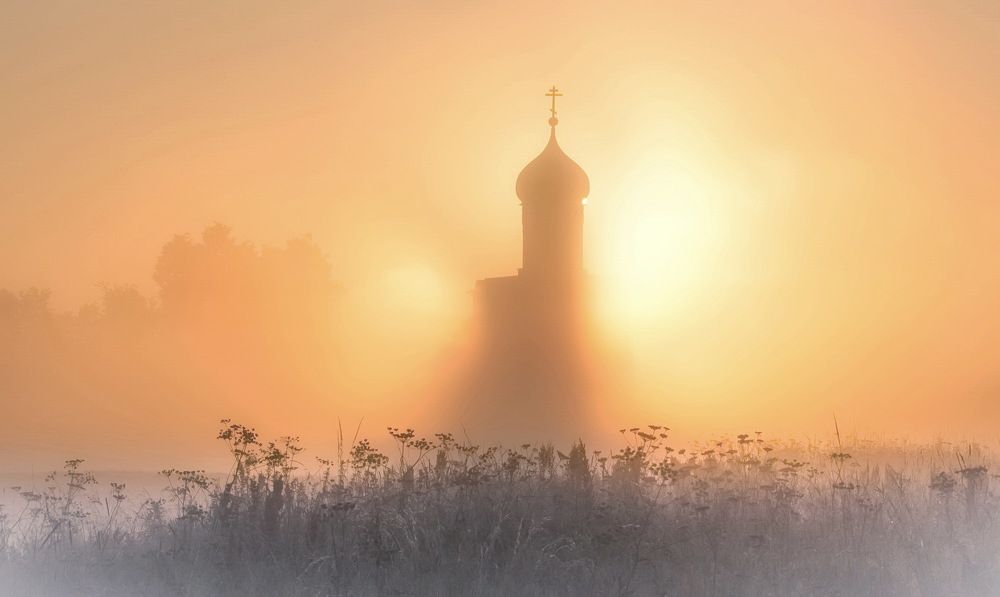 В объятьях солнца.