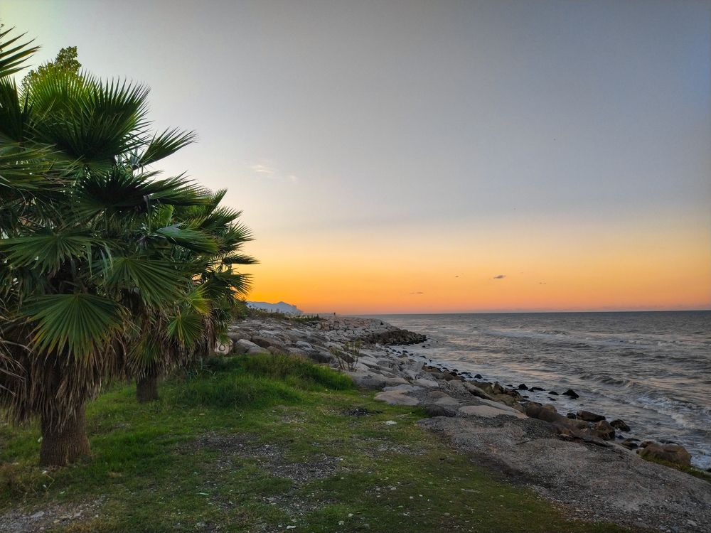 Photograph by Saeed Rastiniya