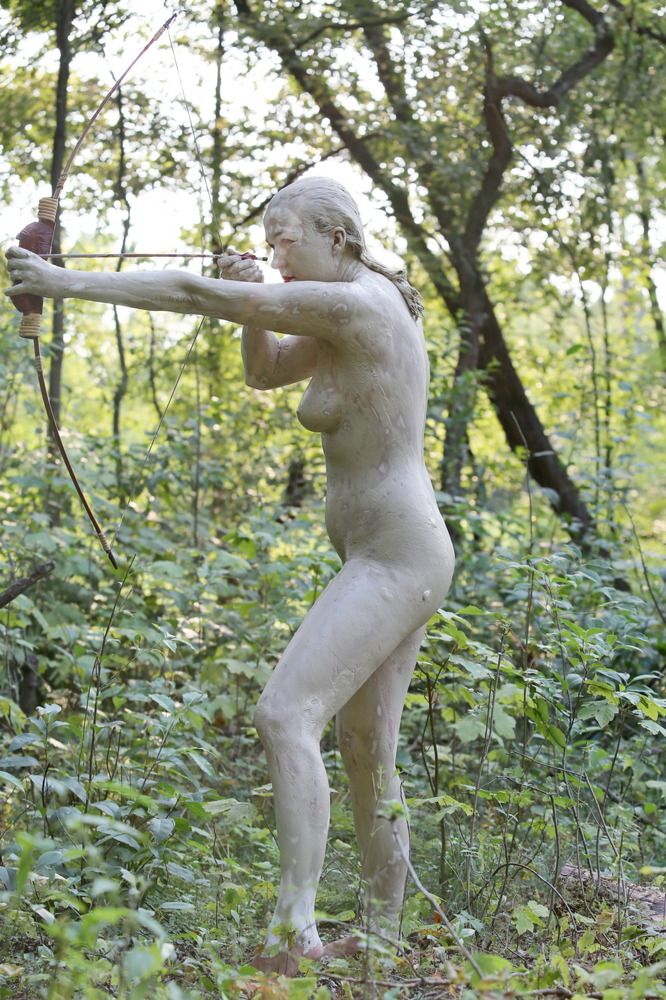statuesque archer