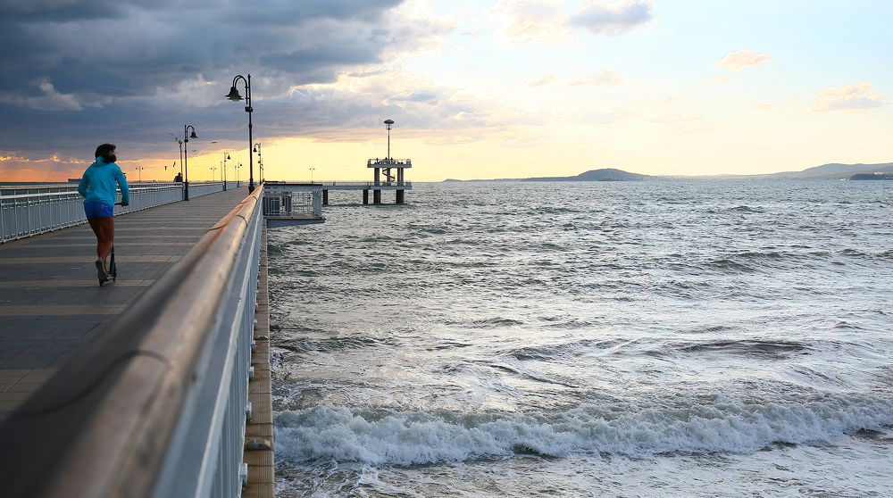 Вечер. Шторм.