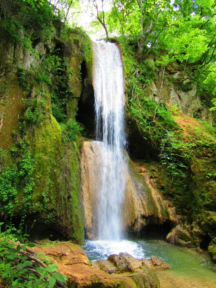 Photograph by Darko Milojevic