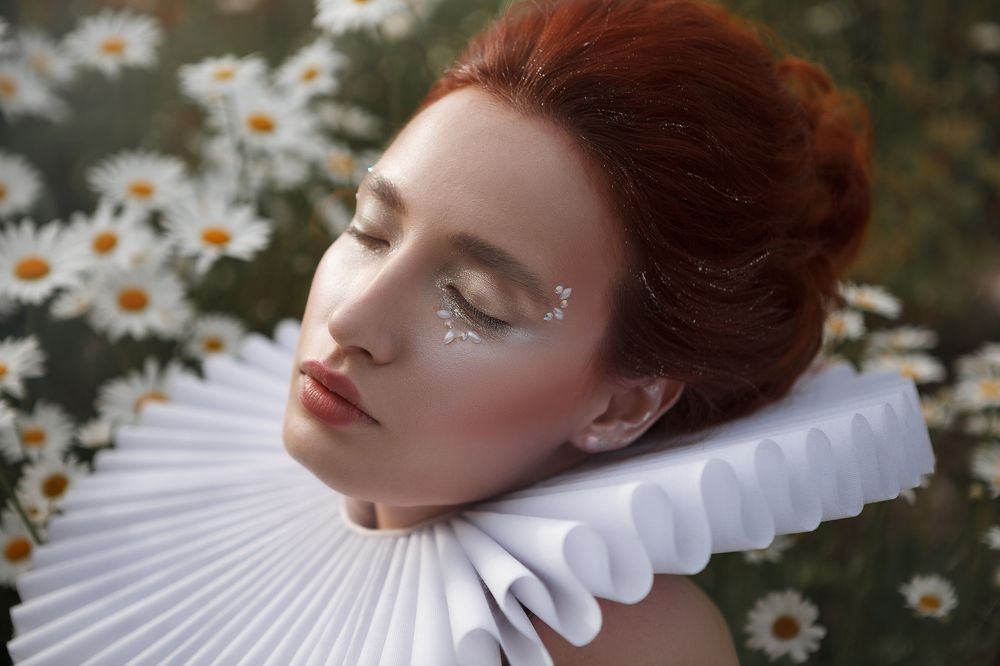 Королева в ромашках