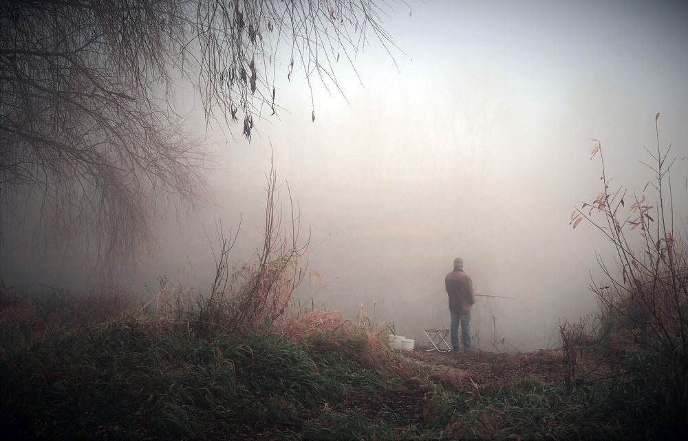 В туманном ожидании.