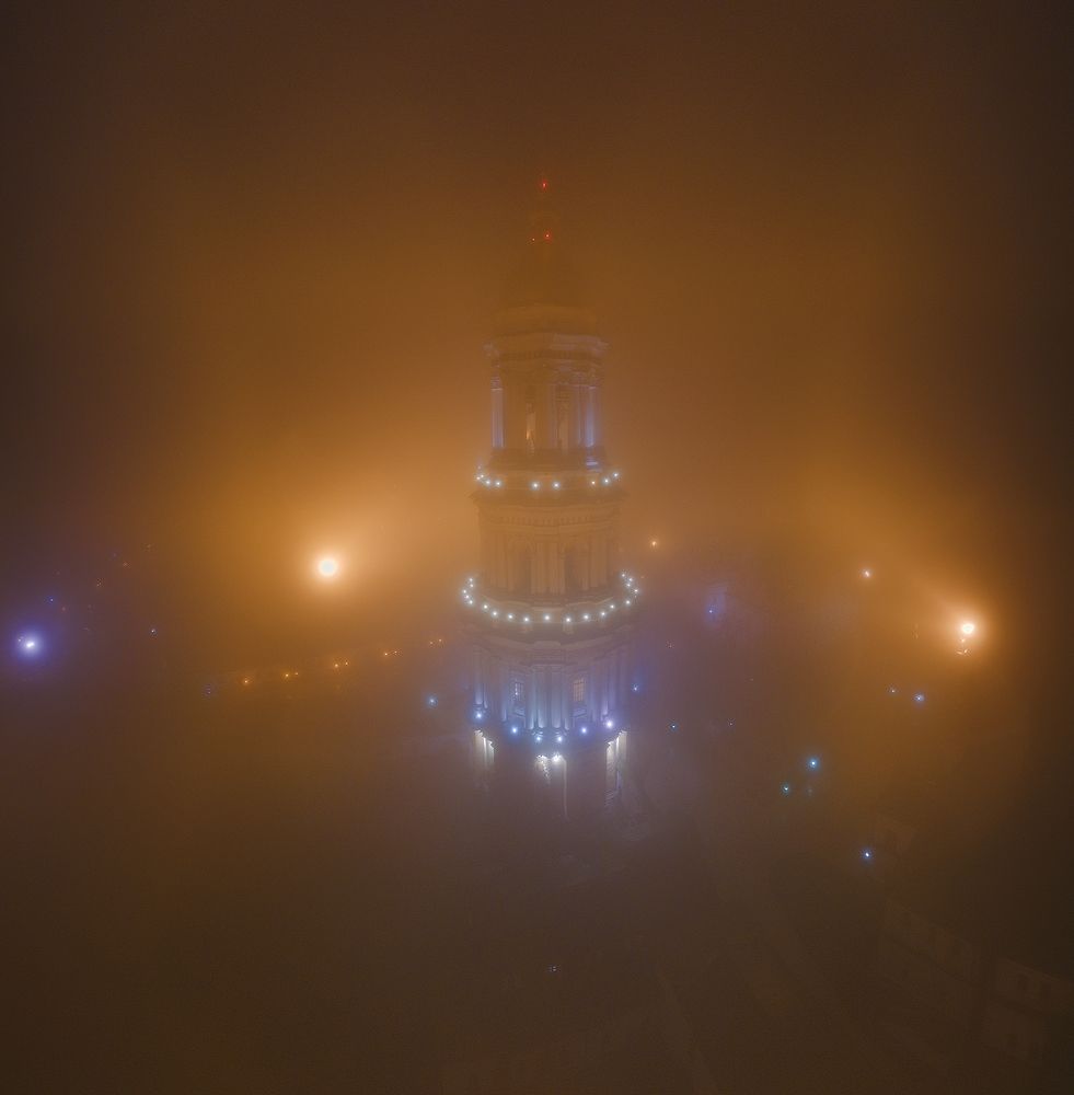 Photograph by Cat Lonely_black