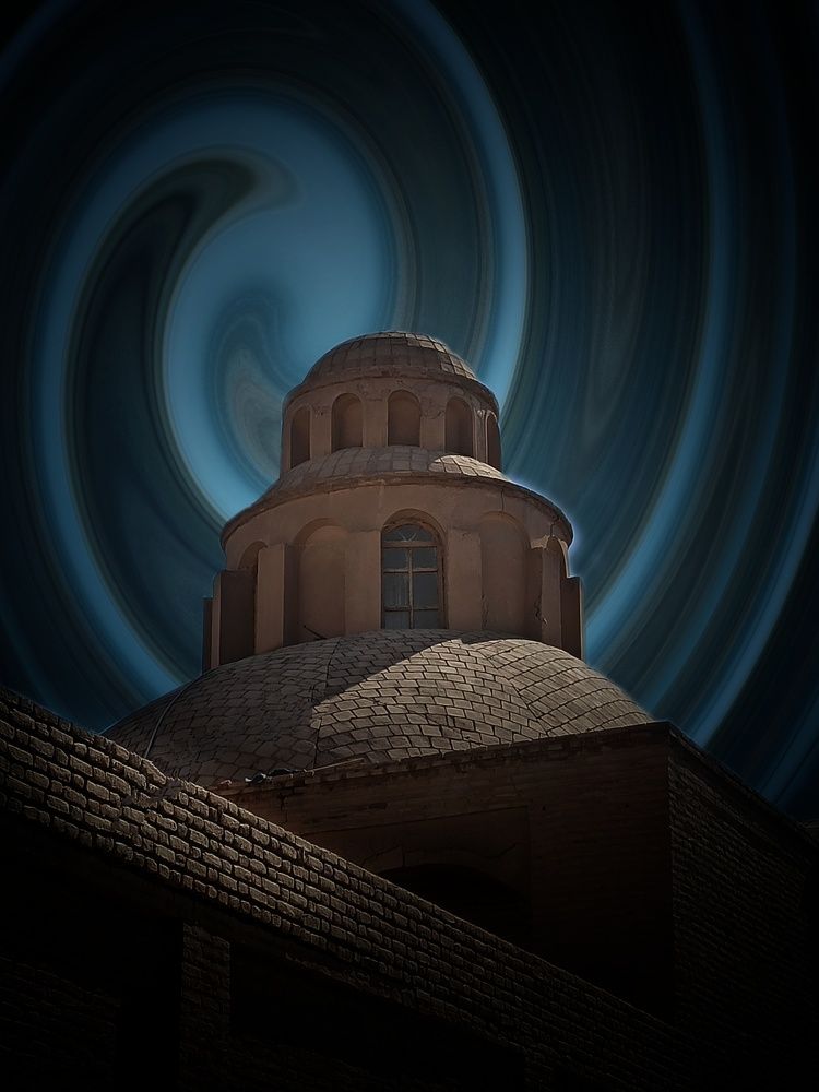 Photograph by Hannaneh Akhoondi