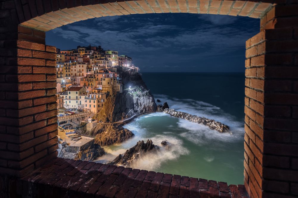 Frame on Manarola