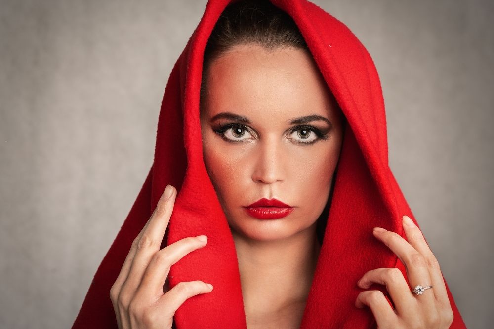 Photograph by Aleetet