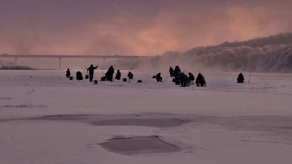 Лишь только забрезжит рассвет.