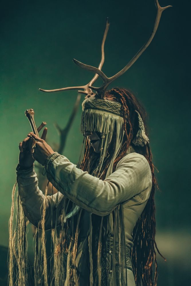 Концертная фотография с выступления группы Heilung, ЦКИ НАУ, Киев