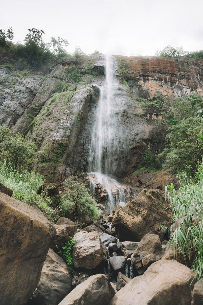 Photograph by Darmarathna Neranjan