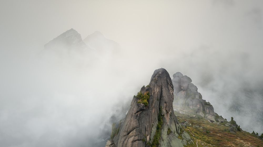 Скальный массив «Слоники»
