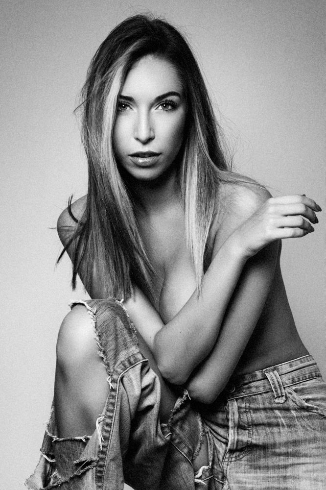 Photograph by Vicente Rafael