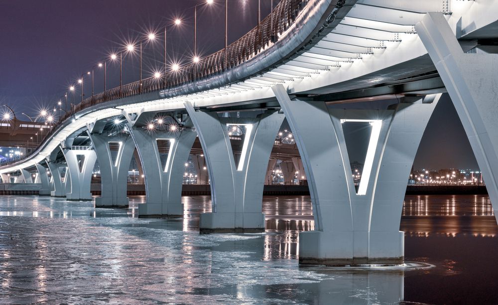Нева. Зима. Мост