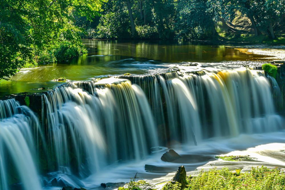 Photograph by AVIC A.M.