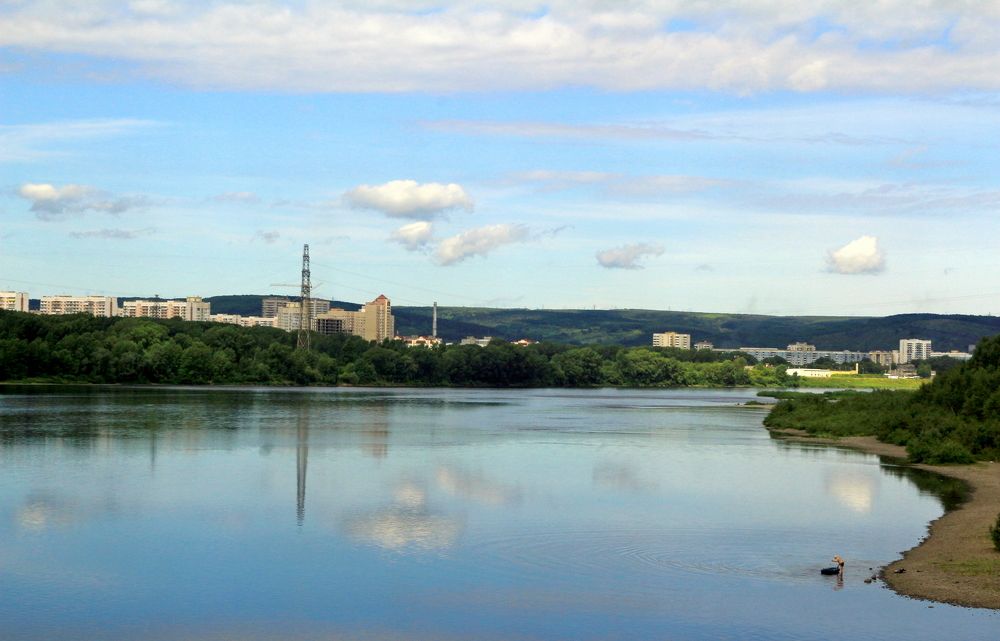 Река Томь в Новокузнецке