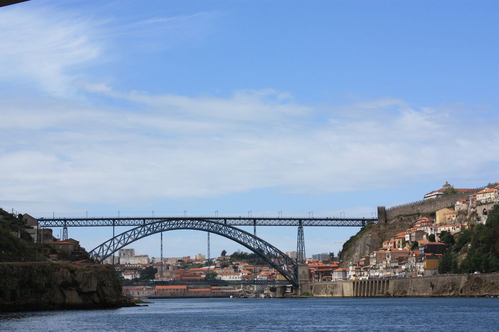 Португалия. г. Порту .мост Луиша I .