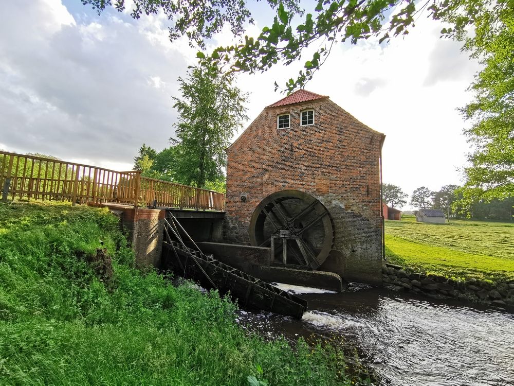 Водяная мельница