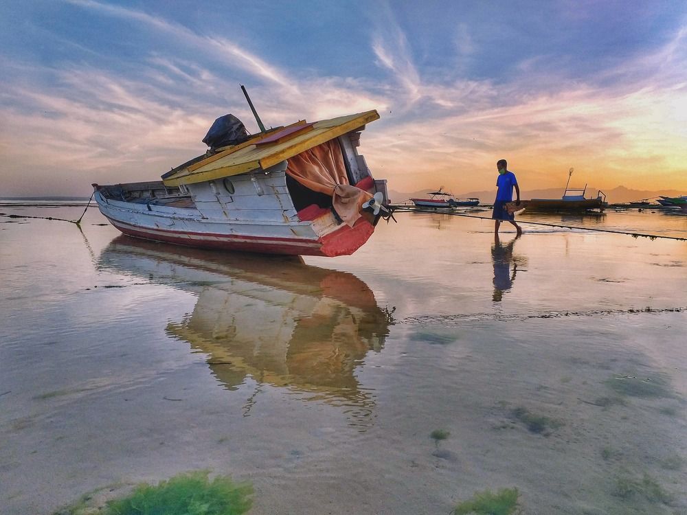 Photograph by Leni Tangmau