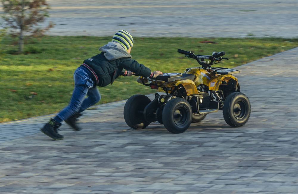 Любишь кататься?...