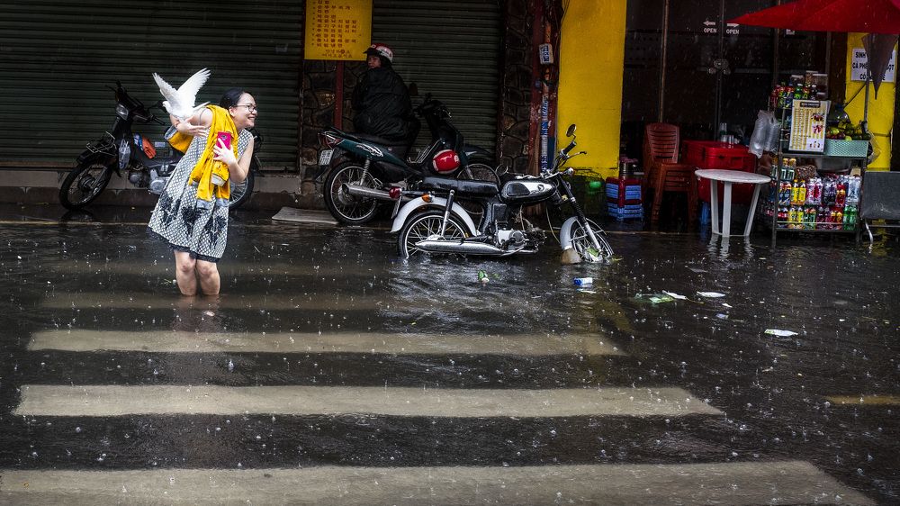 UNCOMMON INTERACTION