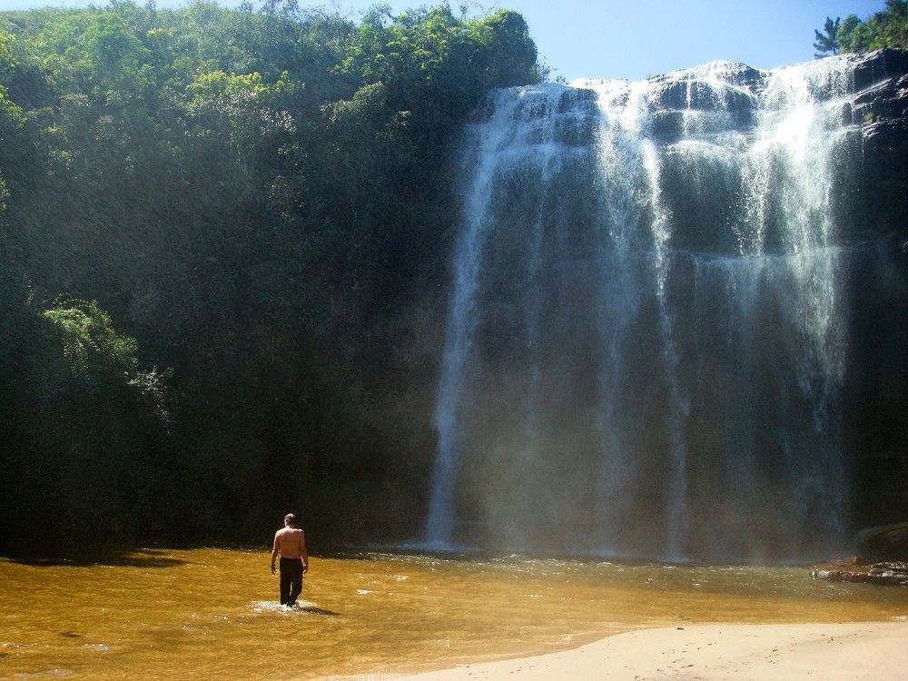 O HOMEM PEQUENO FRENTE A NATUREZA