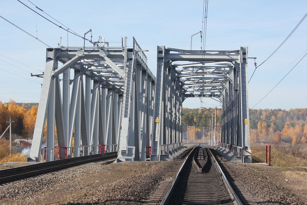 За мостом Осень......