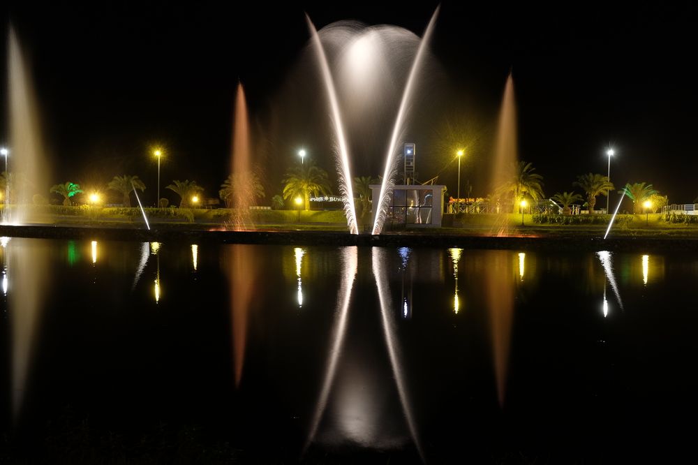 Photograph by Muzaffer Sütlüoğlu