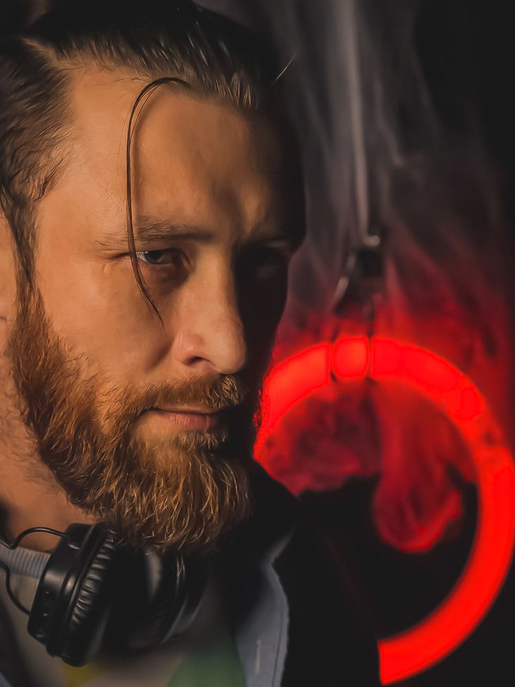 Фотография автора Павел Самотёс