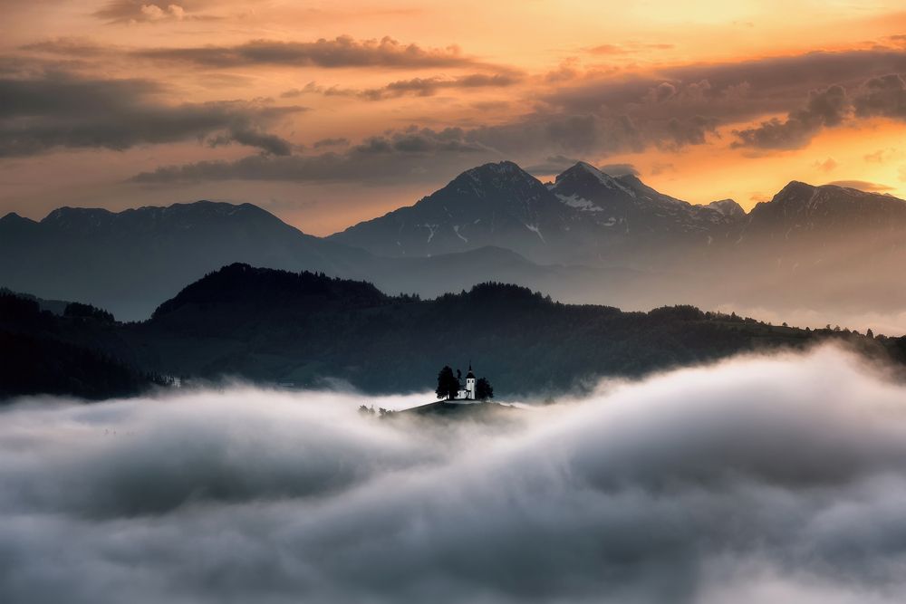 Photograph by Jakub Perlikowski