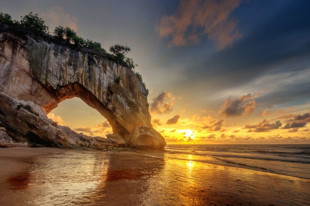 Photograph by Ari Kustiawan