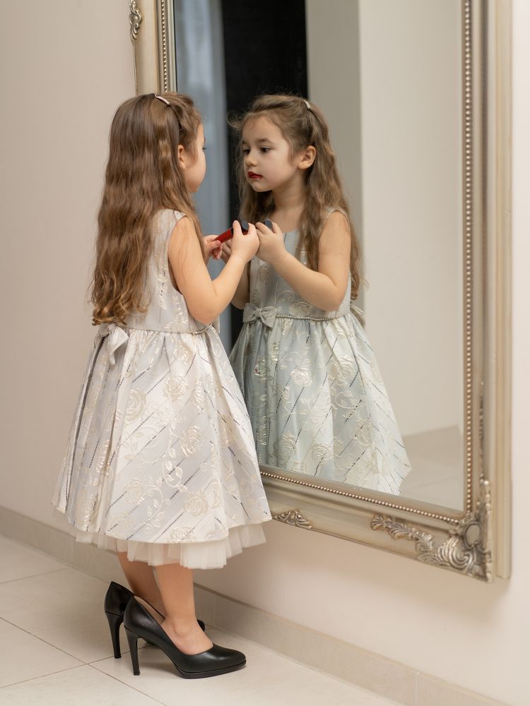 Photograph by Nadeshda Weber