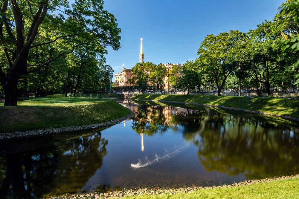 Михайловский замок в Санкт-Петербурге