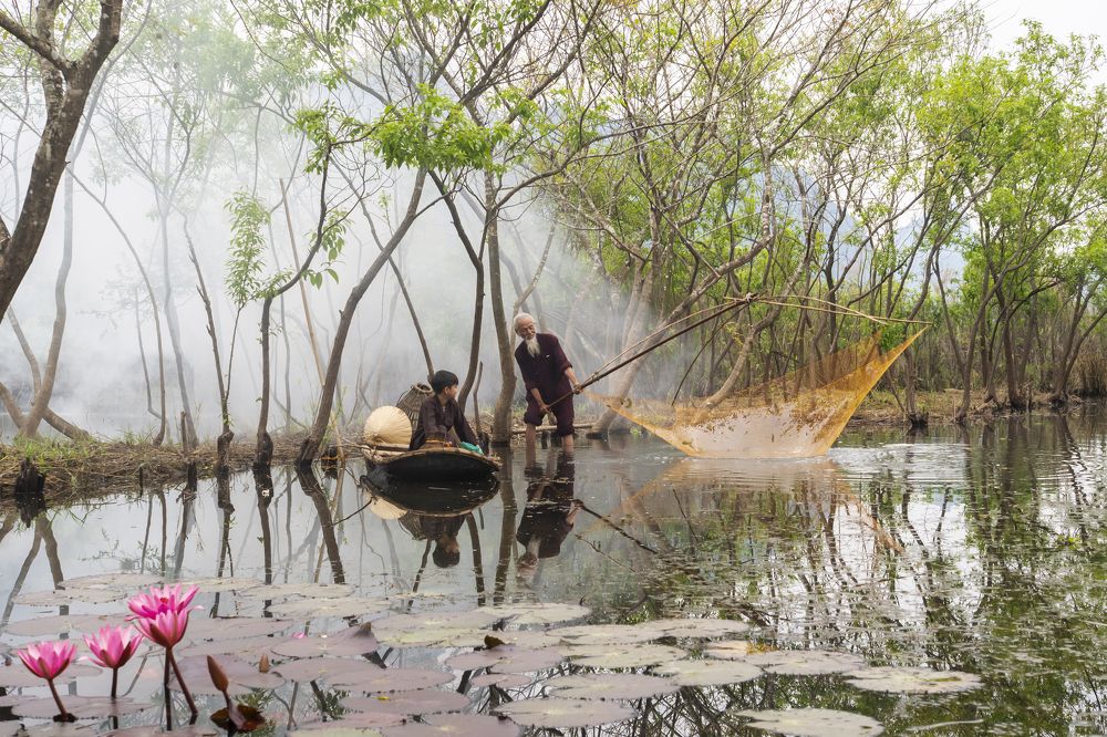 Photograph by Nguyễn Sơn