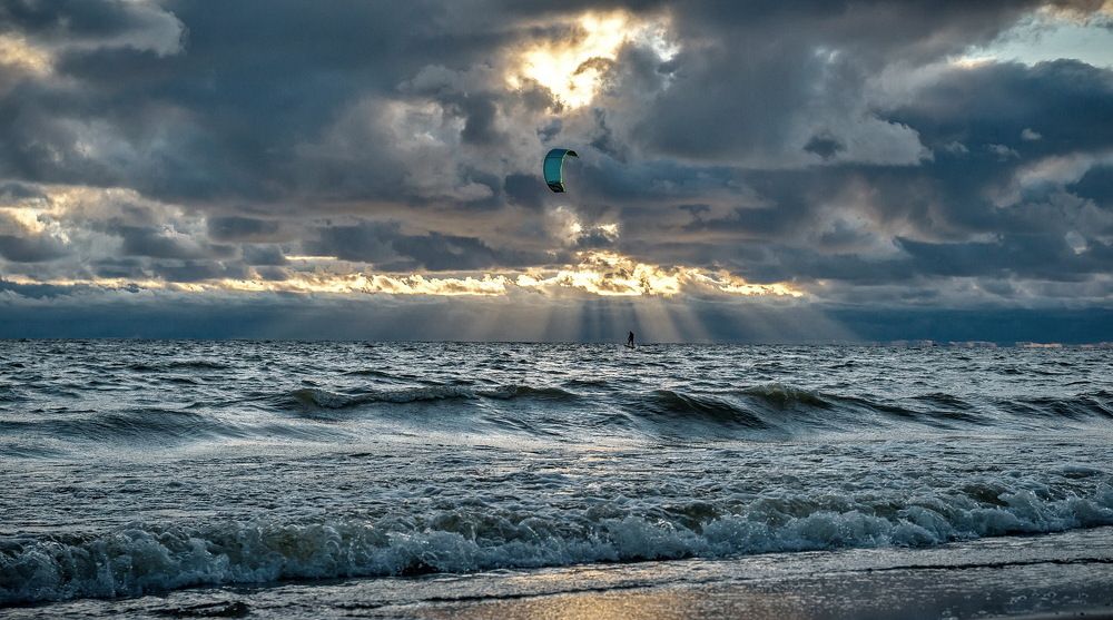 Хождение по морю.