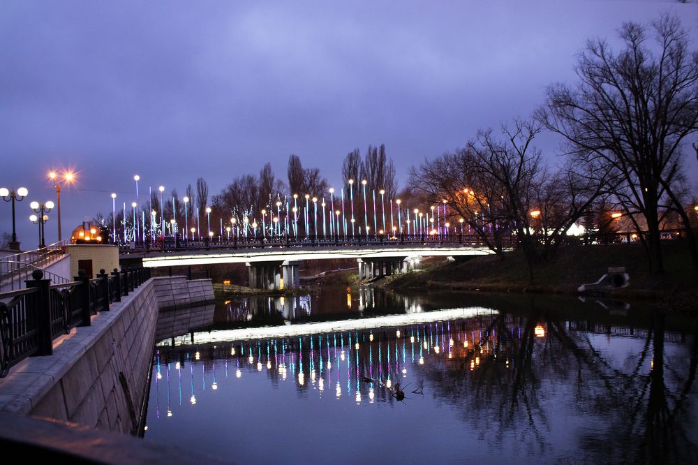 Мост через Везелку