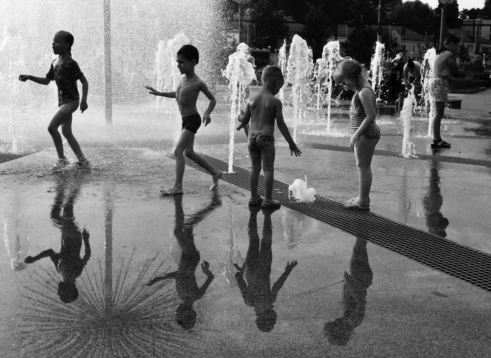 Притяжение воды