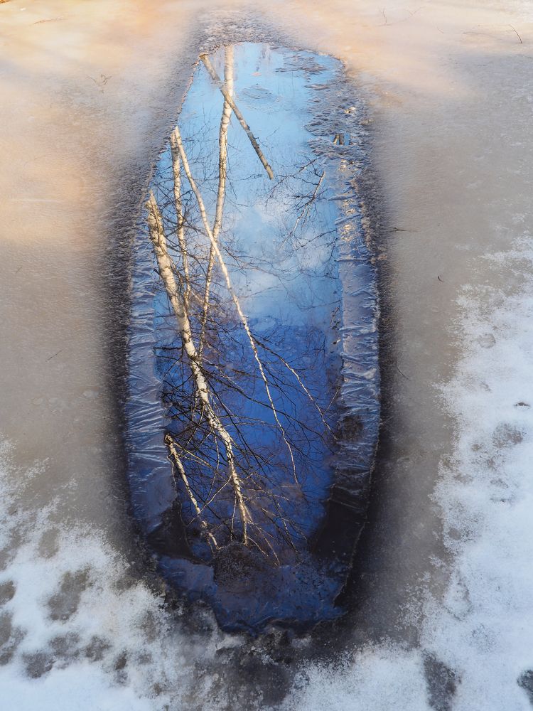 Весеннее зеркало