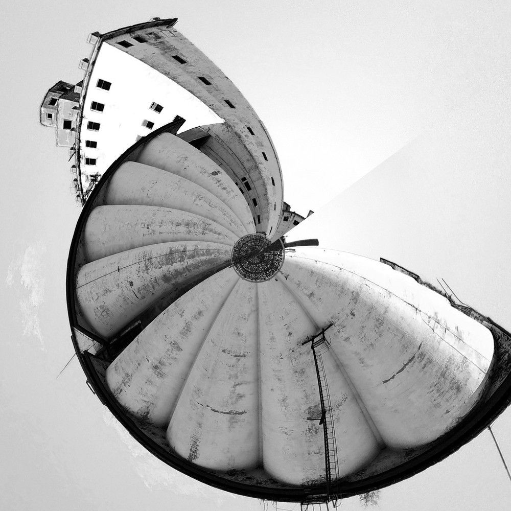 Photograph by Karina Yakovleva