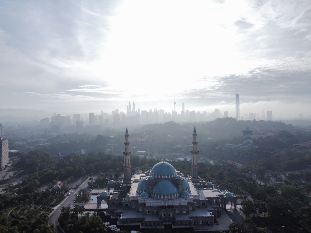 Photograph by Vuong Nguyen