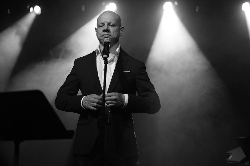 Фотография автора Евгений Величко