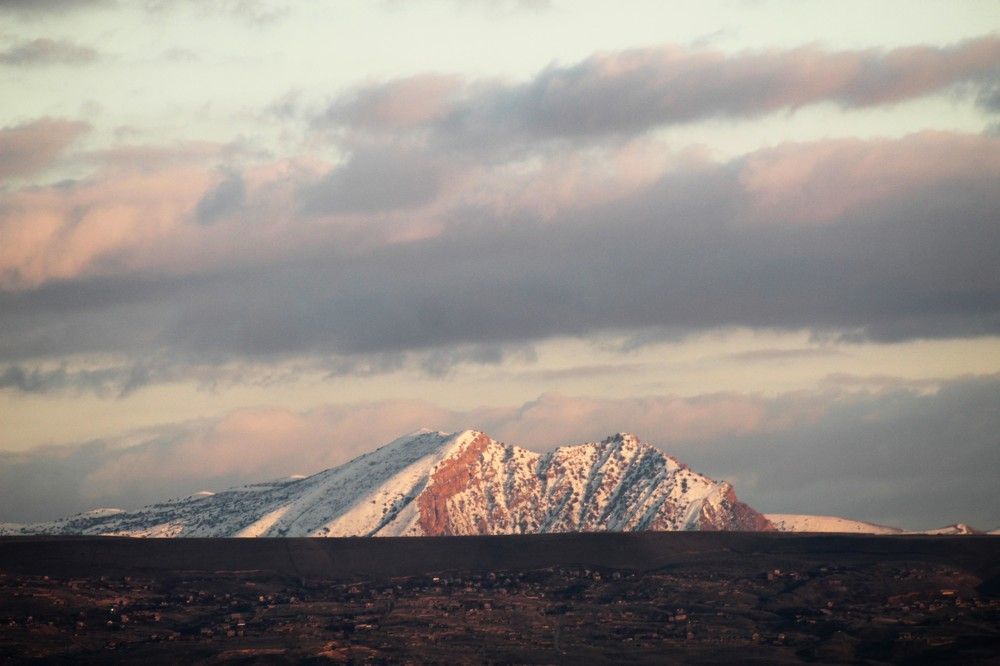 Весенний Пейзаж окраине Еревана