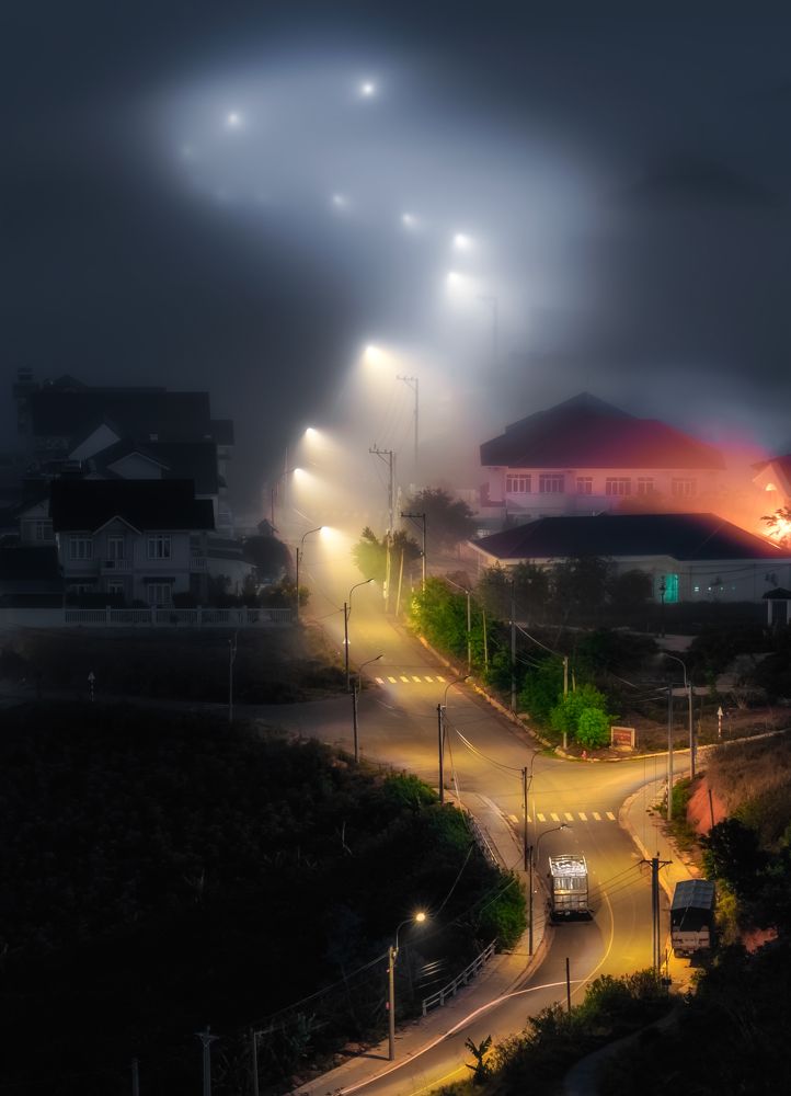 Photograph by Lê Huy Anh