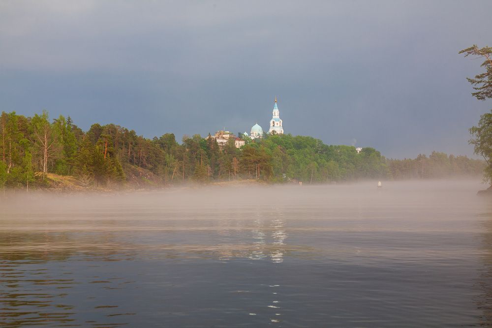 Photograph by Pavel Kozionov